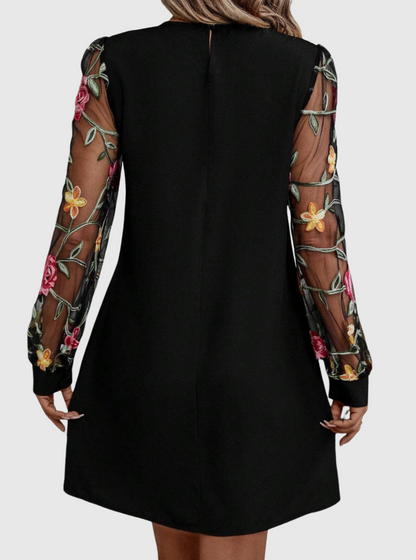 Émilienne™ – Elegancia floral suave y femenina