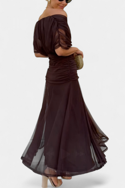 Alizée™ — Vestido floral de gracia etérea
