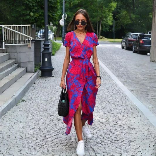 Julia | Elegante Vestido con Escote en V y Corte Moldeador