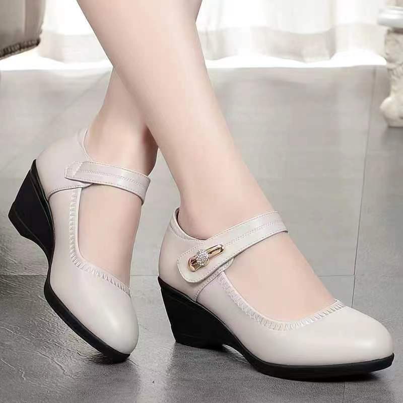 Carmen | Zapatos de tacón en piel suave con suela antideslizante flexible
