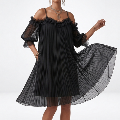 Volantine™ — Vestido corto hombros descubiertos plisado con volantes