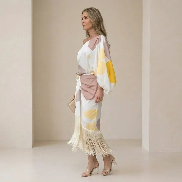 Daniela | Vestido elegante de flecos